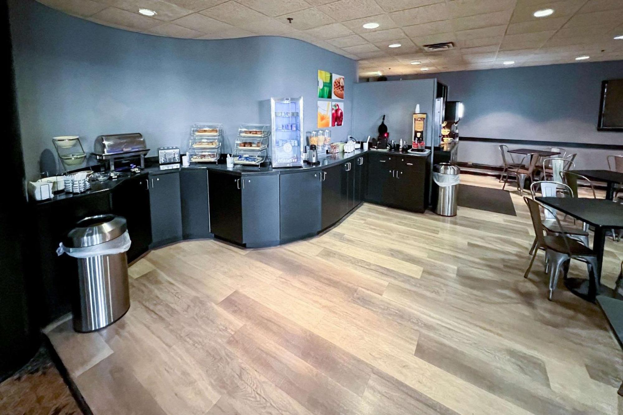 Quality Inn & Suites Orland Park - Chicago Kültér fotó