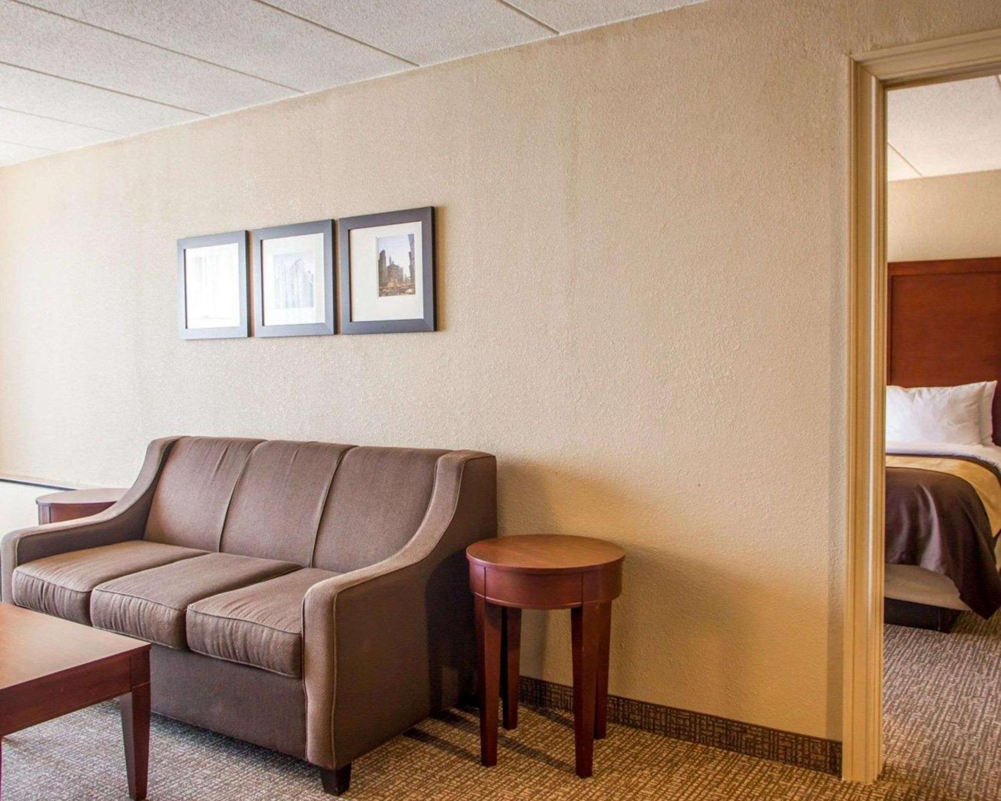 Quality Inn & Suites Orland Park - Chicago Kültér fotó