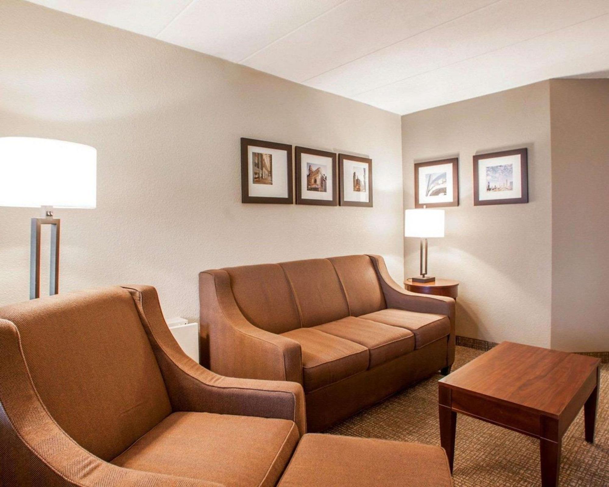 Quality Inn & Suites Orland Park - Chicago Kültér fotó